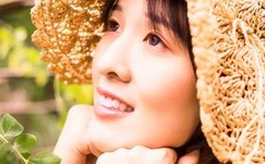 何奕恋老公绿帽奴